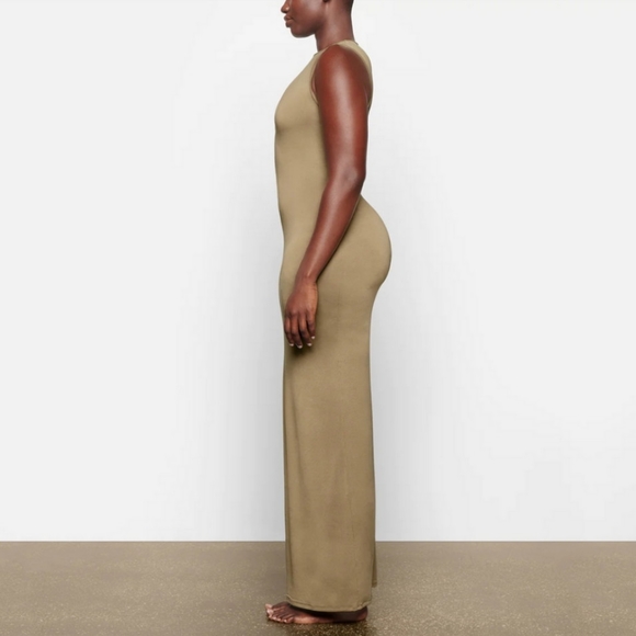 SKIMS Smooth Lounge Crew Neck Sleeveless Dress Small - Picture 4 of 5